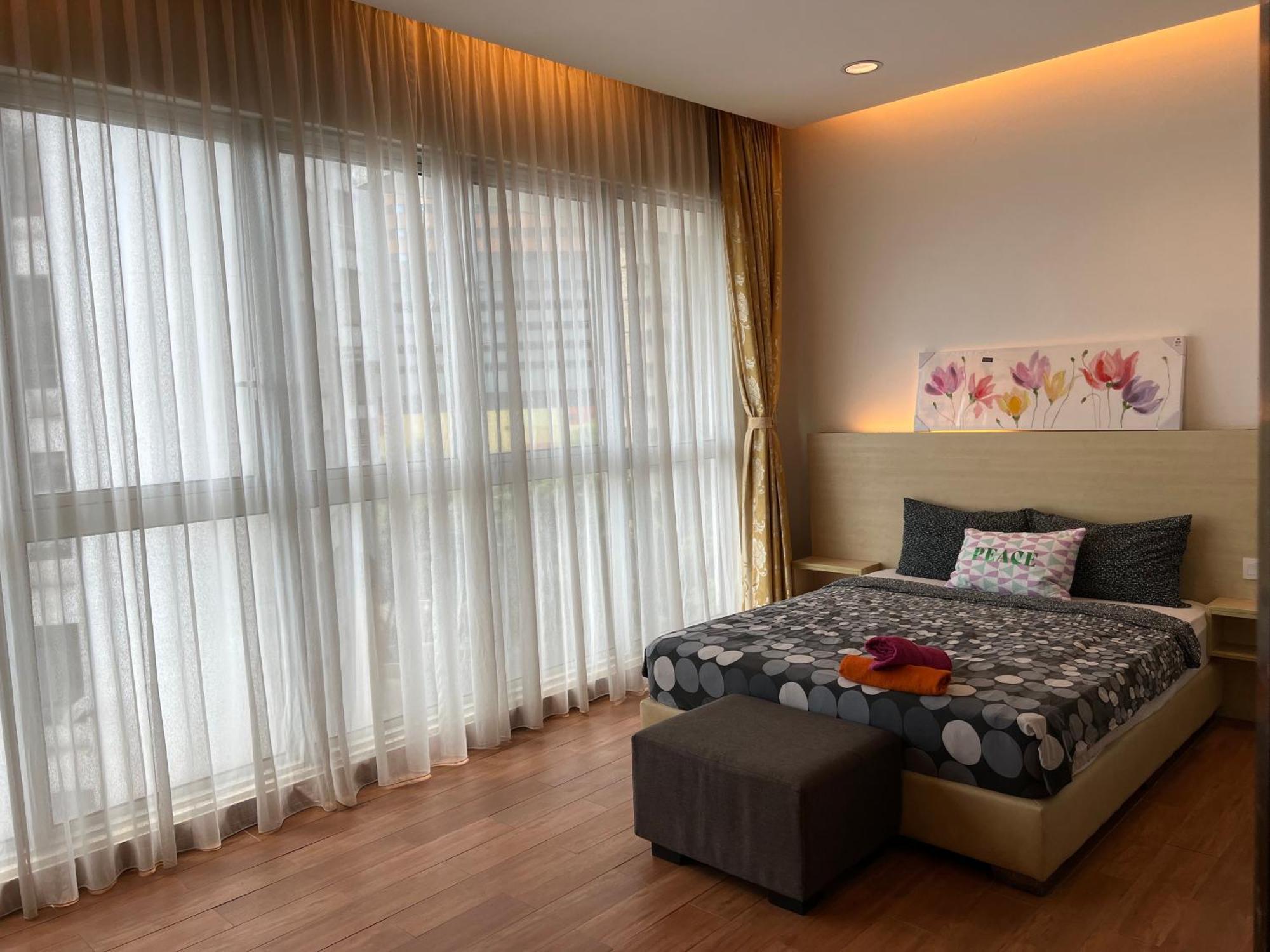 Regalia Service Suites Klcc Skypool กัวลาลัมเปอร์ ห้อง รูปภาพ